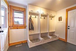 Picture of Stunning Estate for Rent – Just 10 Minutes from Waterloo