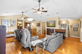 Picture of Georgian Bluffs - Executive Home