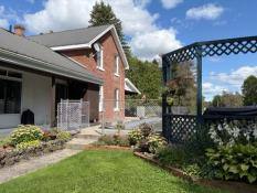 Picture of Country Home with Pool, Just South of Owen Sound