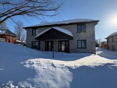 Picture of Brussels 4 Plex on Queen St.