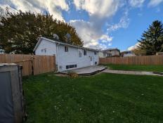 Picture of Wingham - Charming 3-Bedroom Bungalow with Flex Room