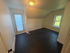 Picture of Meaford - Spacious 3-Bedroom + Flex/Office Country Rental