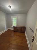 Picture of 4 Bedroom, 1.5 Bath Home in the Heart of Kenilworth