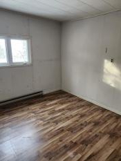 Picture of Matheson 3 Bedroom Home on 2 Acres