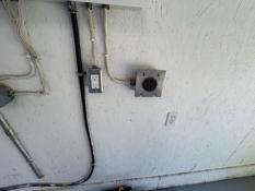 Picture of Garage in Eugenia