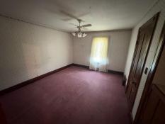 Picture of Dutton 4 Bedroom Farmhouse with Scenic Country Views