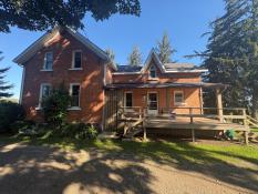 Picture of Meaford - Spacious 3-Bedroom + Flex/Office Country Rental