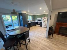 Picture of Listowel - 4-Bedroom Side Split Home on Quiet Dead-End Street