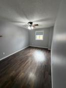 Picture of Drayton - Updated 3-Bedroom Semi-Detached Home