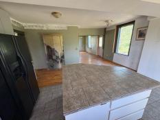 Picture of Charming 4 Bedroom Century Home for Rent