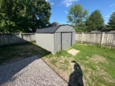 Picture of Executive Style 1-Bedroom Apartment with Private Yard in Listowel