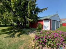 Picture of Dutton 4 Bedroom Farmhouse with Scenic Country Views