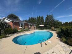 Picture of Spacious Brick Bungalow with Pool & Barns