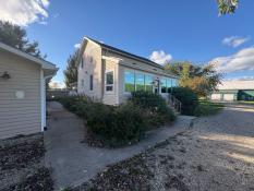 West Grey - Spacious Main House with Separate One-Bedroom Unit