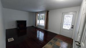 Picture of Wingham - Charming 3-Bedroom Bungalow with Flex Room