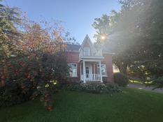 Picture of Meaford - Spacious 3-Bedroom + Flex/Office Country Rental