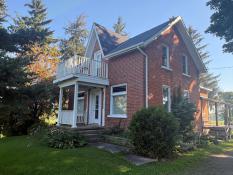 Meaford - Spacious 3-Bedroom + Flex/Office Country Rental