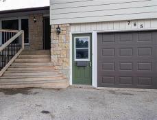 Picture of Listowel - 4-Bedroom Side Split Home on Quiet Dead-End Street
