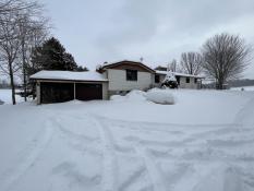Durham - Spacious Country Home