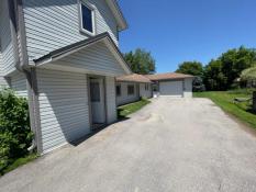 Picture of Listowel - Beautiful 3-Bedroom, 3-Bath Home