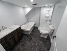 Picture of Listowel - Beautifully Renovated 4-Bedroom Home