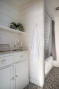 Picture of Serene Countryside Retreat – 2 Bedroom, 1 Bathroom Home
