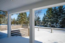 Picture of Serene Countryside Retreat – 2 Bedroom, 1 Bathroom Home