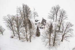 Picture of Holstein - Beautiful Renovated Stone Schoolhouse