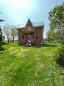Markdale - Large Country Home
