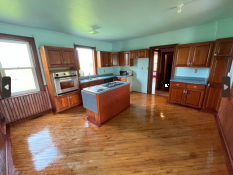 Picture of Markdale - Large Country Home