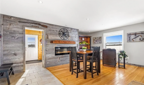 Picture of Updated Farmhouse in West Grey