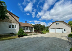 Picture of Amaranth - Charming Farmhouse Near Shelburne & Orangeville