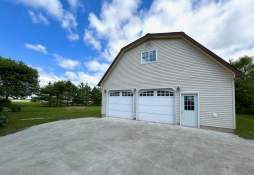 Picture of Amaranth - Charming Farmhouse Near Shelburne & Orangeville
