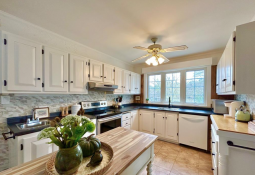 Picture of Amaranth - Charming Farmhouse Near Shelburne & Orangeville