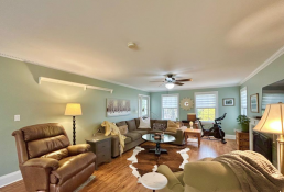 Picture of Amaranth - Charming Farmhouse Near Shelburne & Orangeville