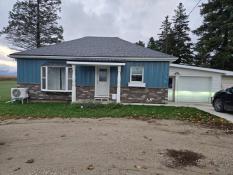 Elmira - Updated Bungalow
