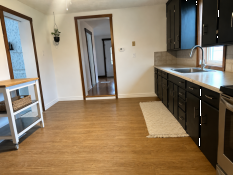 Picture of Milverton-Updated Home